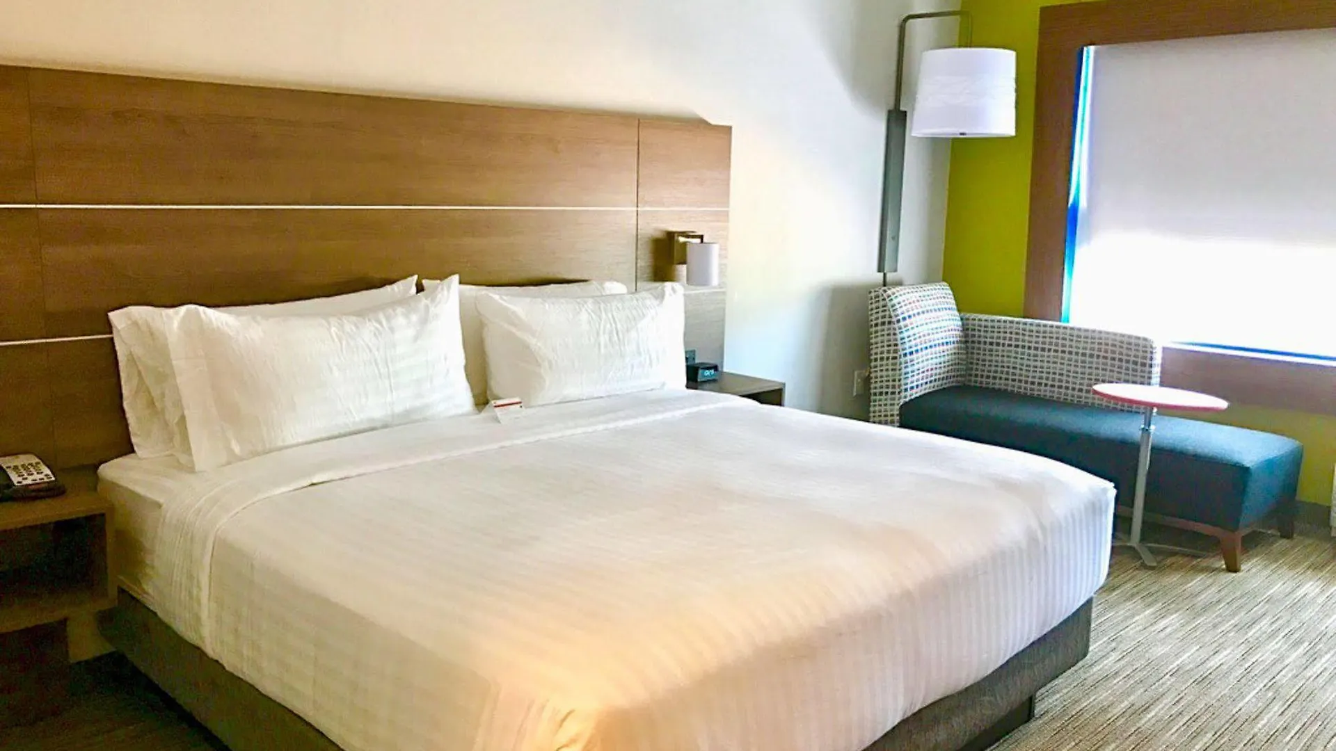 Hotel Holiday Inn Express & Suites - Charlotte Ne - University Area By Ihg